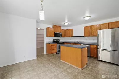 1116 Daffodil Avenue NE, Orting, WA 98360 - Photo 10