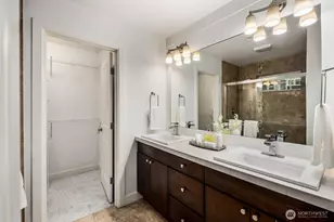 297 NE Denny Way, Issaquah, WA 98029 - Photo 18