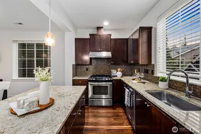 297 NE Denny Way, Issaquah, WA 98029 - Photo 10