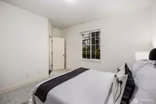 297 NE Denny Way, Issaquah, WA 98029 - Photo 28