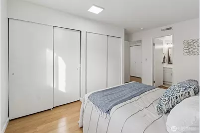 16225 NE 12th Court #F74, Bellevue, WA 98008 - Photo 12