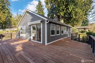 1819 S Marine Dr, Bremerton, WA 98312 - Photo 2