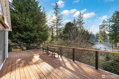 1819 S Marine Drive, Bremerton, WA 98312 - Photo 16