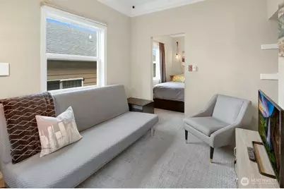 1906 E Union Street, Seattle, WA 98122 - Photo 12