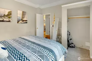 1906 E Union St, Seattle, WA 98122 - Photo 16