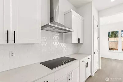 308 N 55th Street #34, Seattle, WA 98273 - Photo 6