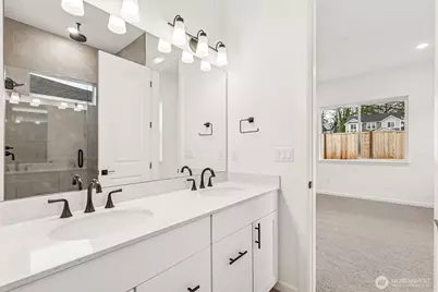 308 N 55th Street #34, Seattle, WA 98273 - Photo 10