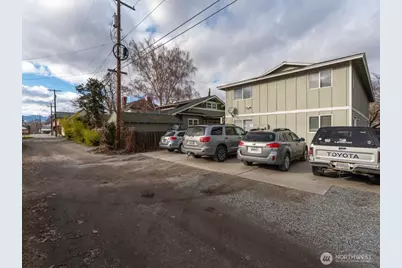 316 E Wapato Avenue #1, Chelan, WA 98816 - Photo 28