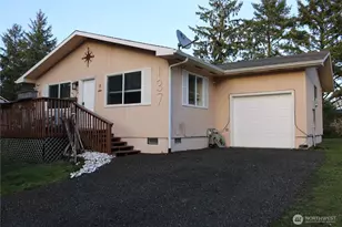 137 Spruce Loop SW, Ocean Shores, WA 98569 - Photo 1