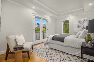 525 W Prospect St, Seattle, WA 98119 - Photo 12