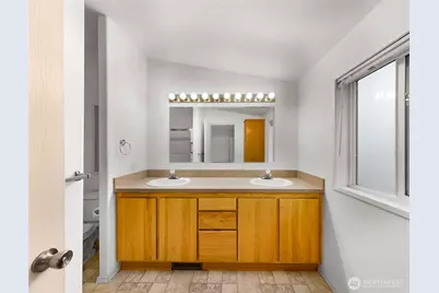 1200 Lincoln Street SW #120, Bellingham, WA 98229 - Photo 10