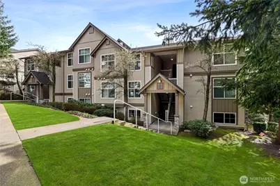 23420 SE Black Nugget Road #F302, Issaquah, WA 98029 - Photo 2
