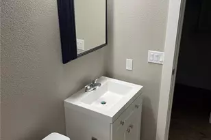 517 Burnett Ave S, Renton, WA 98057 - Photo 18