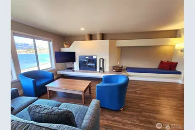 1 Lakeside 719-O, Manson, WA 98831 - Photo 4