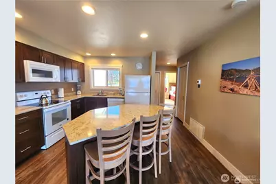 1 Lakeside 719-O, Manson, WA 98831 - Photo 8