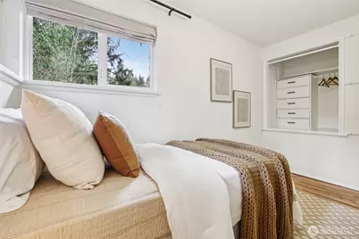 18007 49th Place NE, Lake Forest Park, WA 98155 - Photo 14
