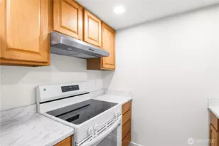 6101 204th St SW, Lynnwood, WA 98036 - Photo 8