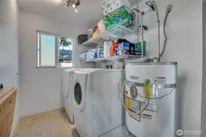 3302 Centennial Way NE, Tacoma, WA 98422 - Photo 14