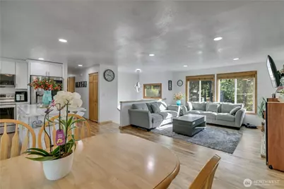 3302 Centennial Way NE, Tacoma, WA 98422 - Photo 16