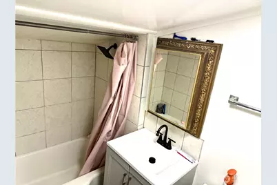 11040 11th Ave SW, Seattle, WA 98146 - Photo 8