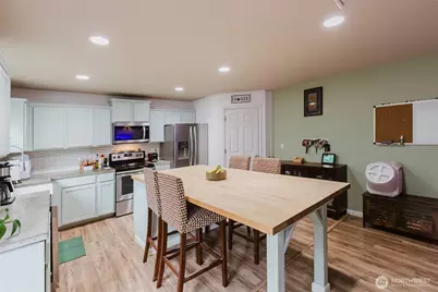 7063 E Dakota Street, Port Orchard, WA 98366 - Photo 6