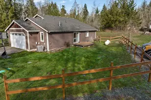 40407 Mountain Hwy E, Eatonville, WA 98328 - Photo 2