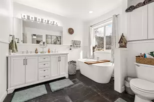 40407 Mountain Hwy E, Eatonville, WA 98328 - Photo 26