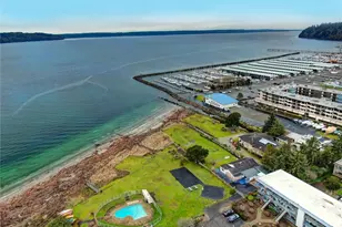 23005 Marine View Dr S, Des Moines, WA 98198 - Photo 16