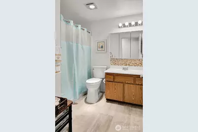 23005 Marine View Drive S, Des Moines, WA 98198 - Photo 12