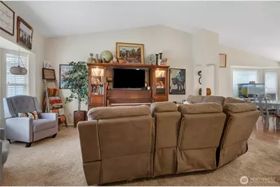 4932 Siskiyou Loop SE, Olympia, WA 98501 - Photo 6