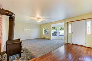 1926 Monroe Ave, Everett, WA 98203 - Photo 8