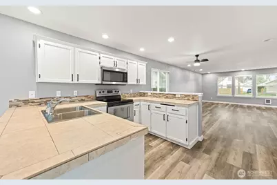 5401 S Cushman Avenue, Tacoma, WA 98408 - Photo 8