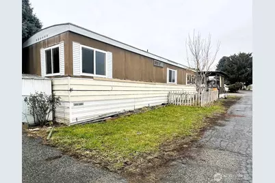 1305 N Wenatchee Avenue #22, Wenatchee, WA 98801 - Photo 2