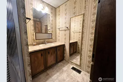 1305 N Wenatchee Avenue #22, Wenatchee, WA 98801 - Photo 16