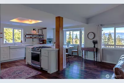 20129 Tveit Road, Arlington, WA 98223 - Photo 4