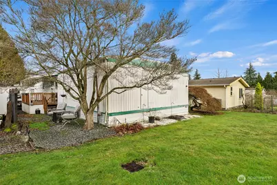 21429 44th Avenue W #24, Mountlake Terrace, WA 98043 - Photo 34