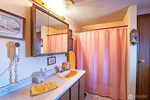 213 Davis Ave, Brewster, WA 98812 - Photo 18