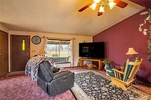 213 Davis Ave, Brewster, WA 98812 - Photo 12