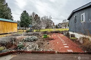 213 Davis Ave, Brewster, WA 98812 - Photo 22