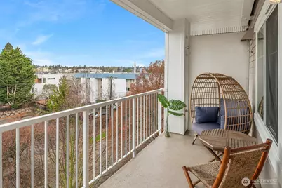 1545 NW 57th Street #502, Seattle, WA 98107 - Photo 16