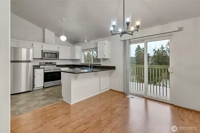 14407 68th Avenue Ct E, Puyallup, WA 98375 - Photo 8
