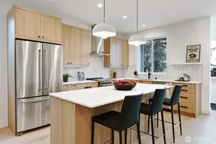 8810 41st Ave SW, Seattle, WA 98136 - Photo 10