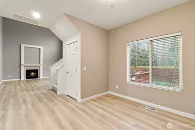 21810 43rd Place S #7, Kent, WA 98032 - Photo 14