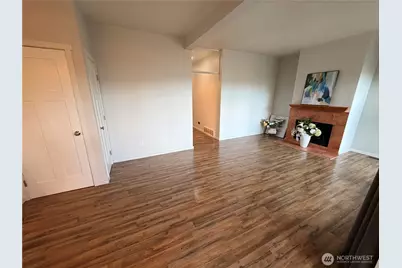 3217 E Madison Street, Seattle, WA 98112 - Photo 4