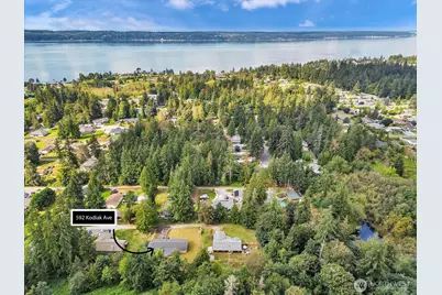 592 Kodiak Avenue, Camano Island, WA 98282 - Photo 14