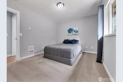 592 Kodiak Avenue, Camano Island, WA 98282 - Photo 8