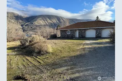 9901 US Hwy 97A, Wenatchee, WA 98801 - Photo 2
