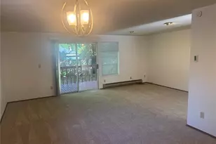 11752 Burke Ave N, Seattle, WA 98133 - Photo 6