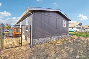 332 23rd Ave, Longview, WA 98632 - Photo 32