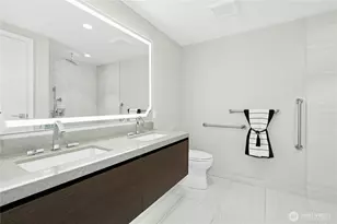 188 Bellevue Way NE, Bellevue, WA 98004 - Photo 16